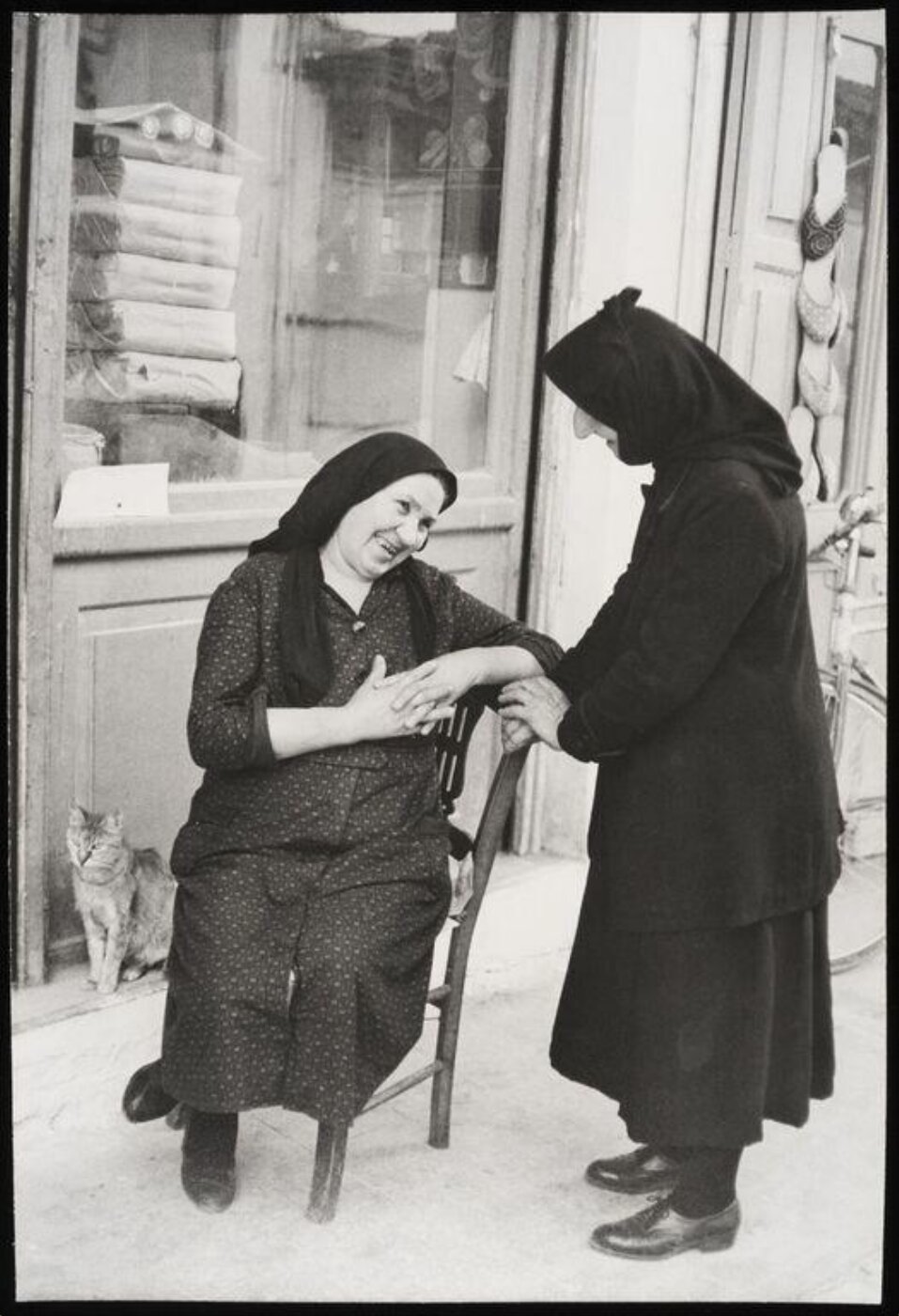 Cartier-Bresson, Henri, Photograph