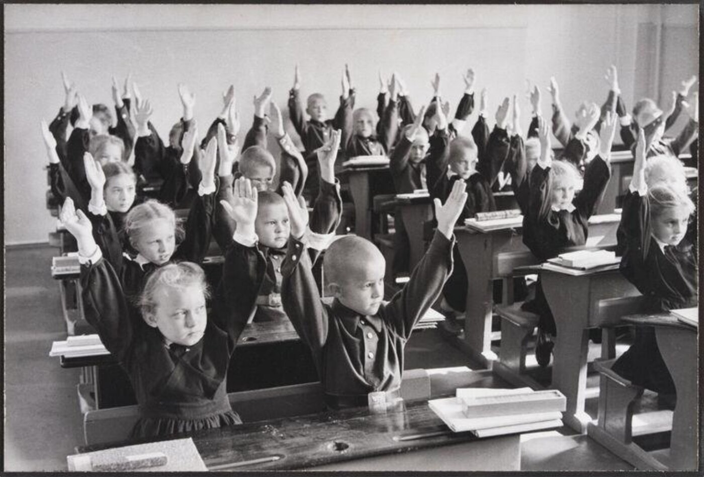 Cartier-Bresson, Henri, Photograph