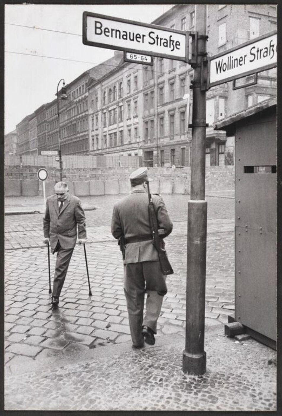 Cartier-Bresson, Henri, Photograph