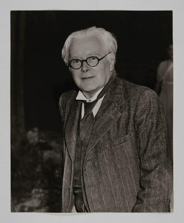 Photograph by Houston Rogers, portrait of Professor Gilbert Murray, 1952 top image
