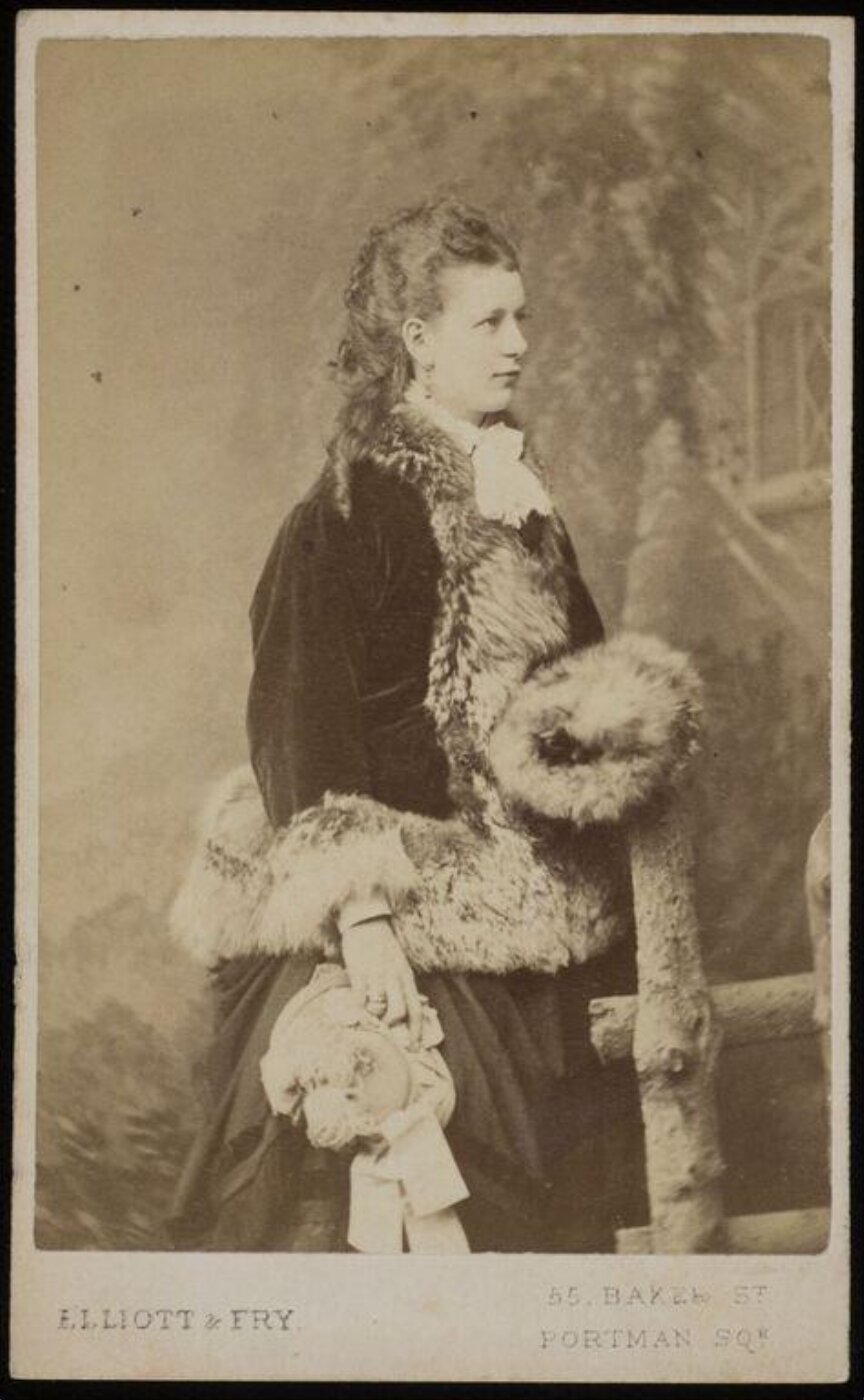 Elliott & Fry, A portrait of a woman
