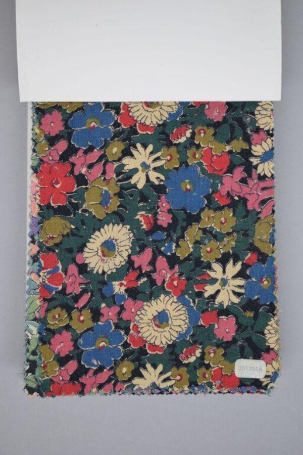 Fabric Swatch | V&A Explore The Collections