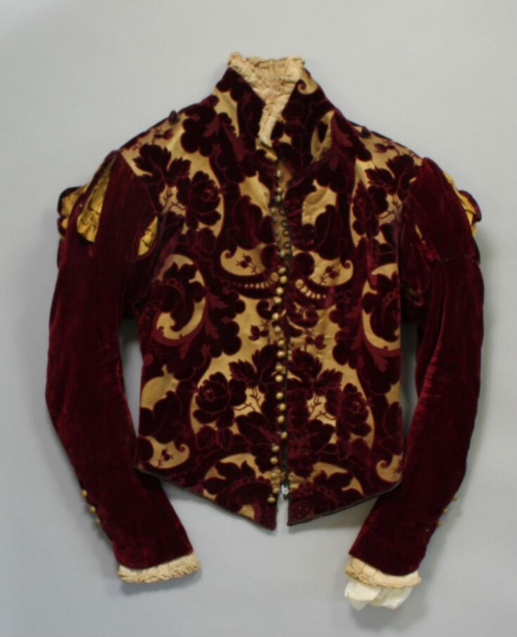 Costume worn by Irving as Iago top image