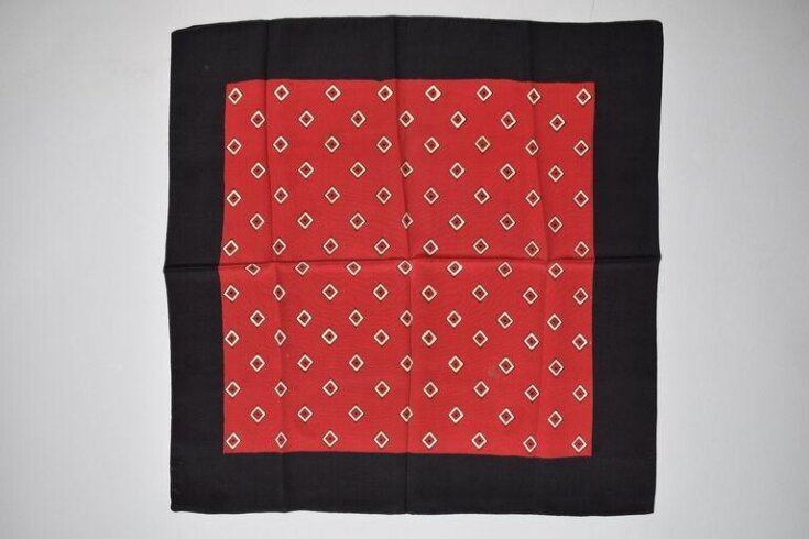 Handkerchief top image