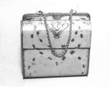 Lady's Handbag (Juvenile) thumbnail 1