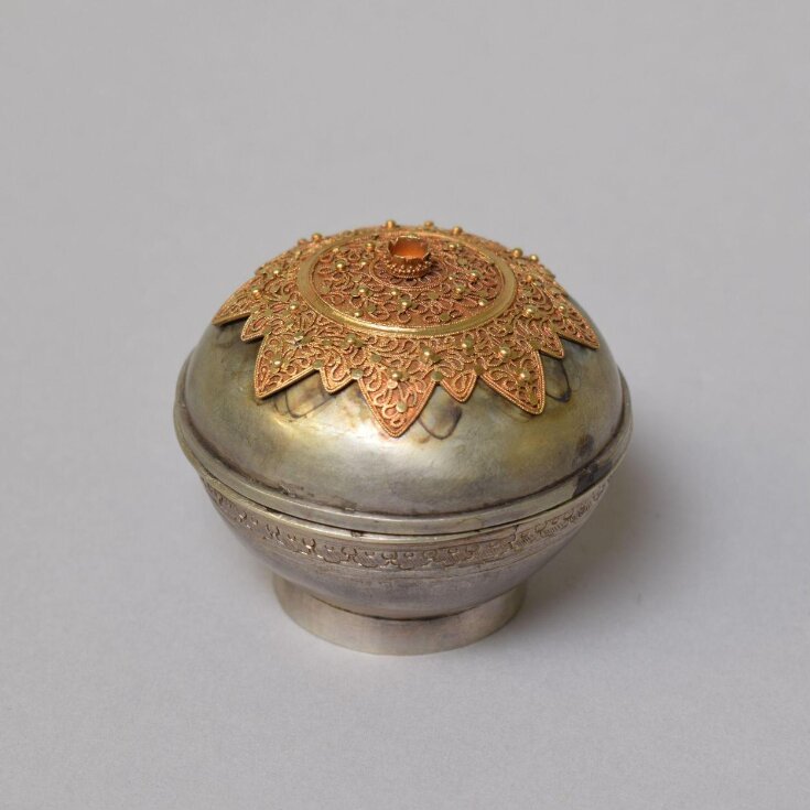 Betel Box top image