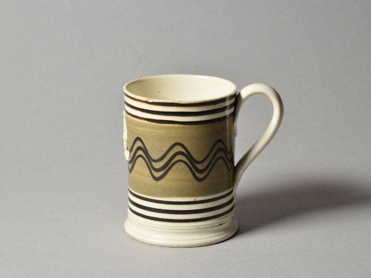 Mug top image