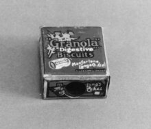 M.J. Franklin Collection of British Biscuit Tins (Advertising Ephemera) thumbnail 1