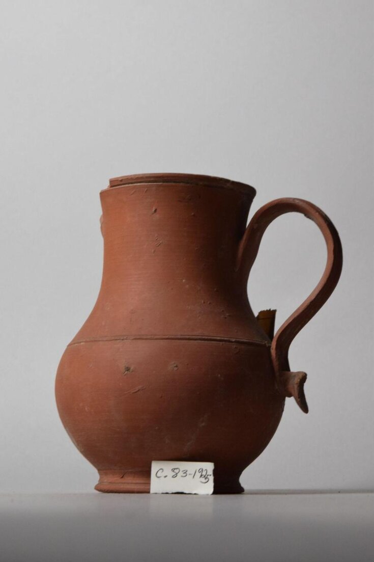 Jug top image