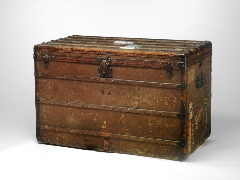 'Malle Haute' travelling trunk