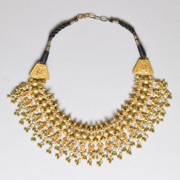 Necklace | V&A Explore The Collections