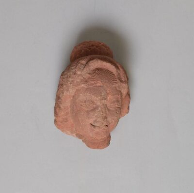 Head, C. 5th century