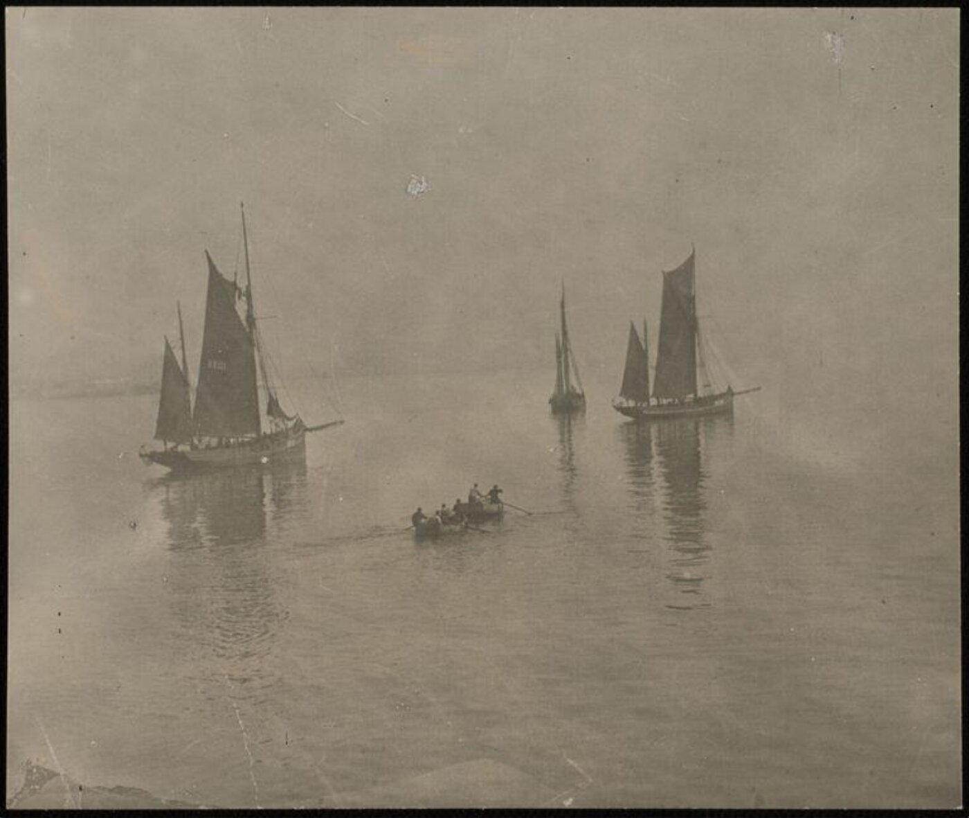 Hoppé, Emil Otto, Ships (Sail Boats)