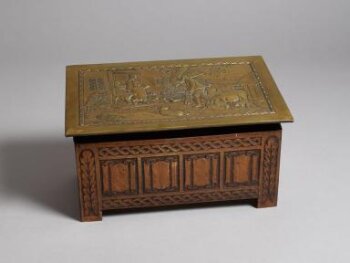 Jacobean Log Box