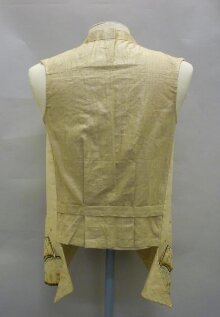 Waistcoat thumbnail 1