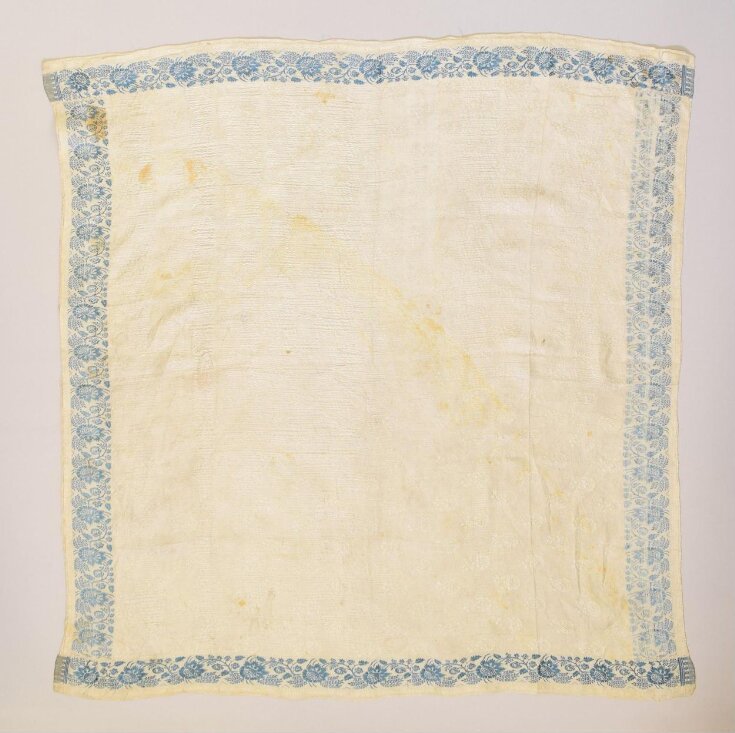 Handkerchief top image