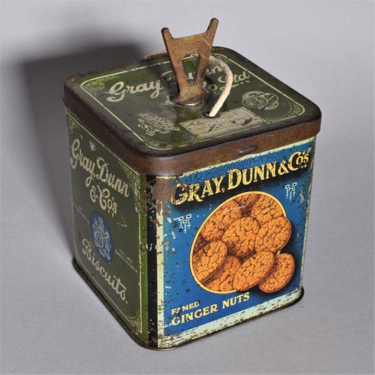 CHARMING Vintage Gray Dunn Biscuit Tin, Braemar Shortbread Cookies