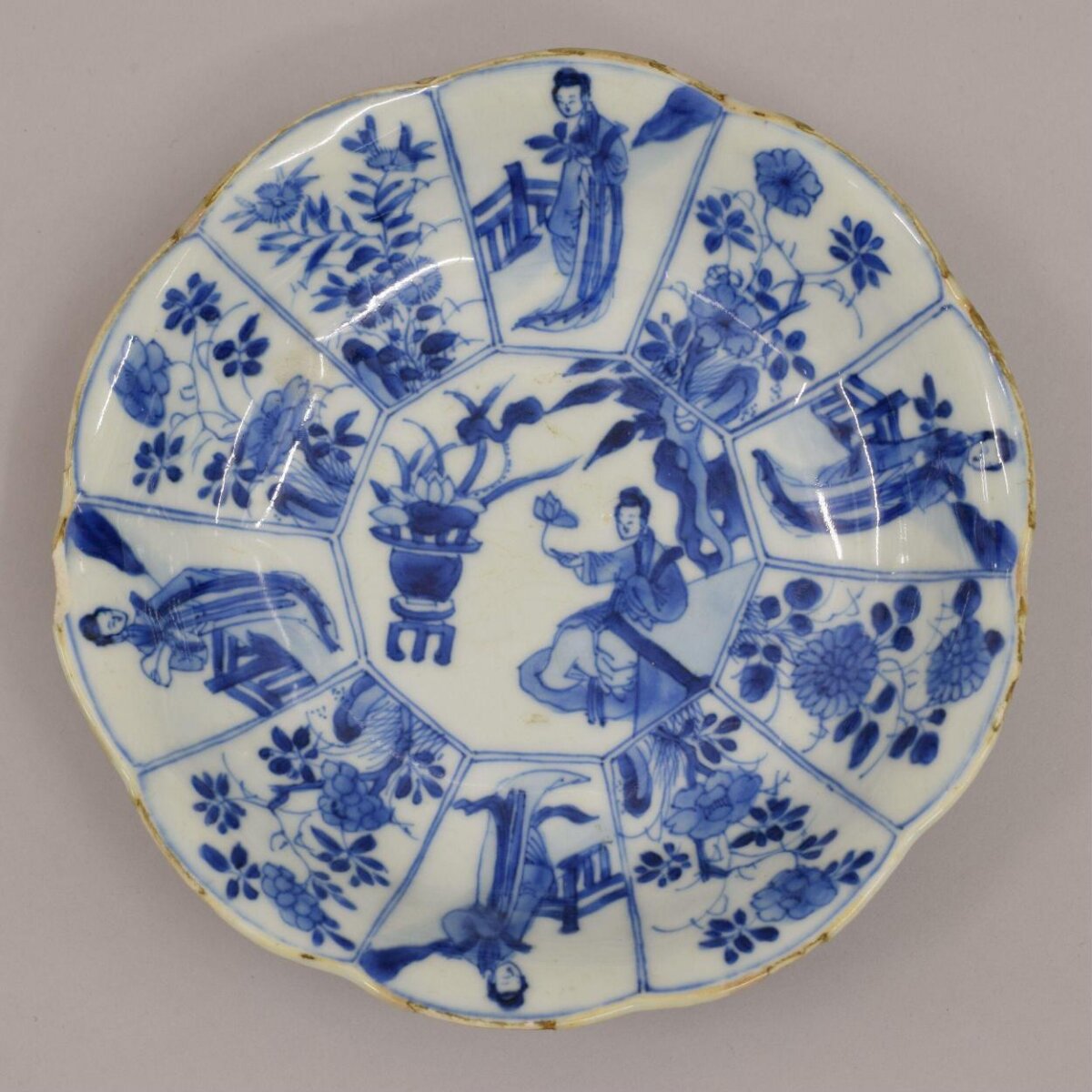 Dish, 19th century · China