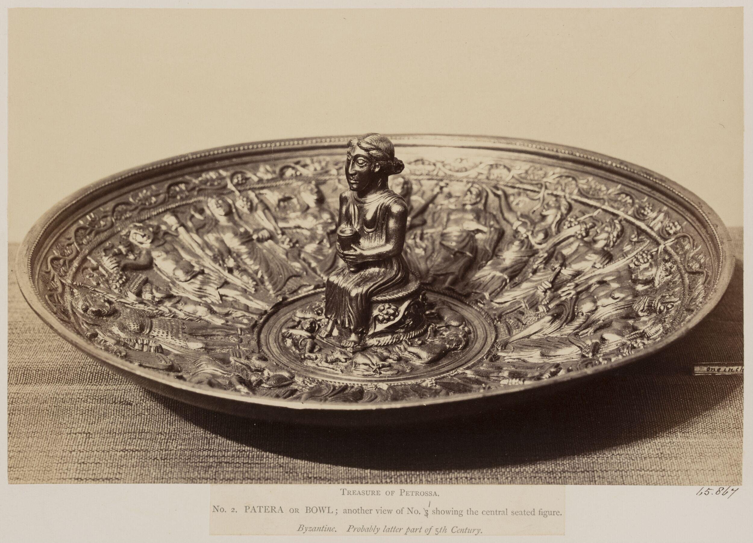 Circular Patera or Bowl, gold, Byzantine, late 5th century (another view)