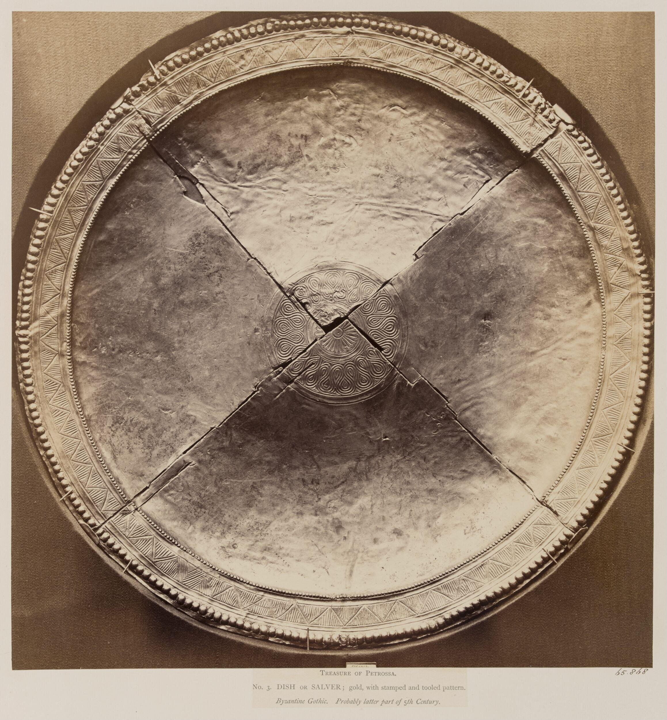 Dish or Salver, gold, Byzantine Gothic, late 5th century