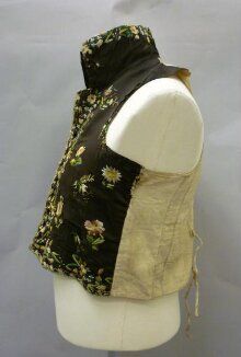 Waistcoat thumbnail 1