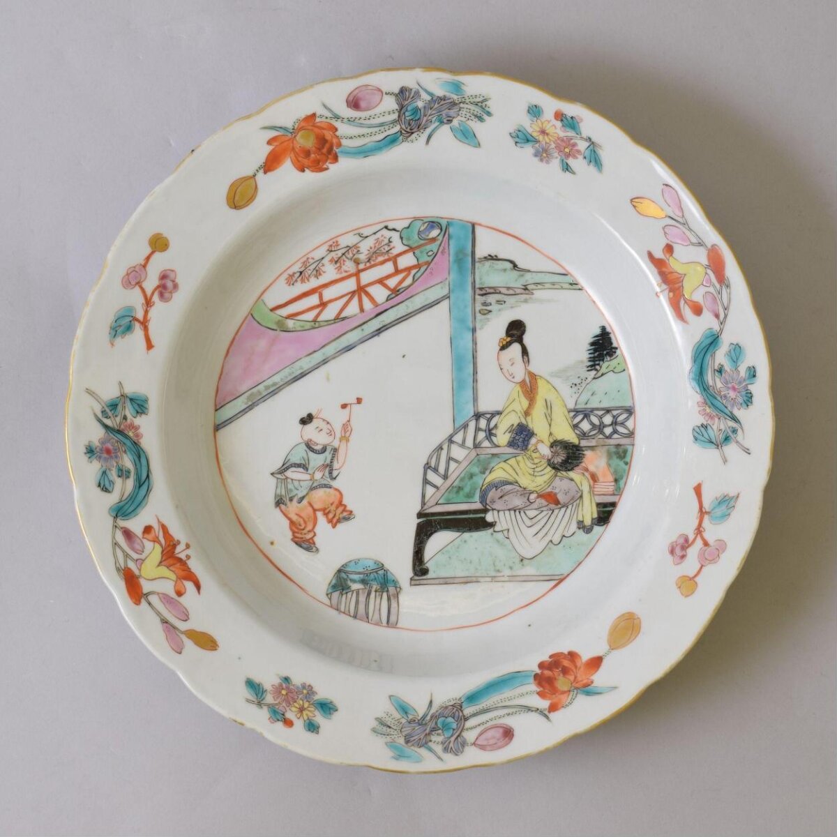 Dish, China