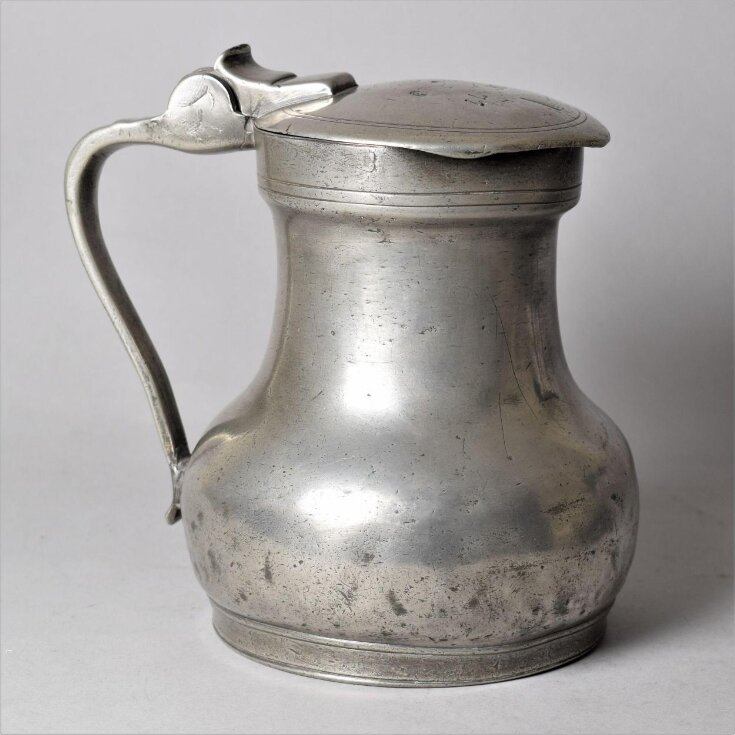 Jug top image