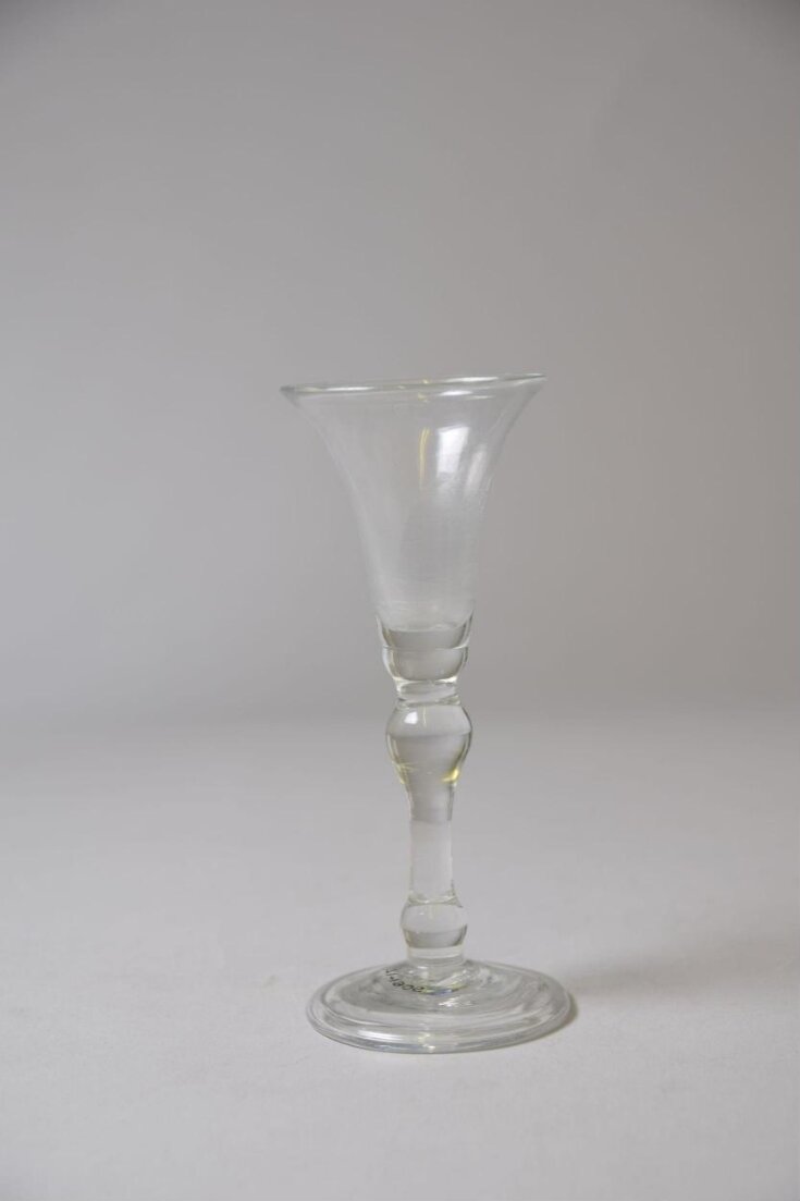 Gin Glass top image
