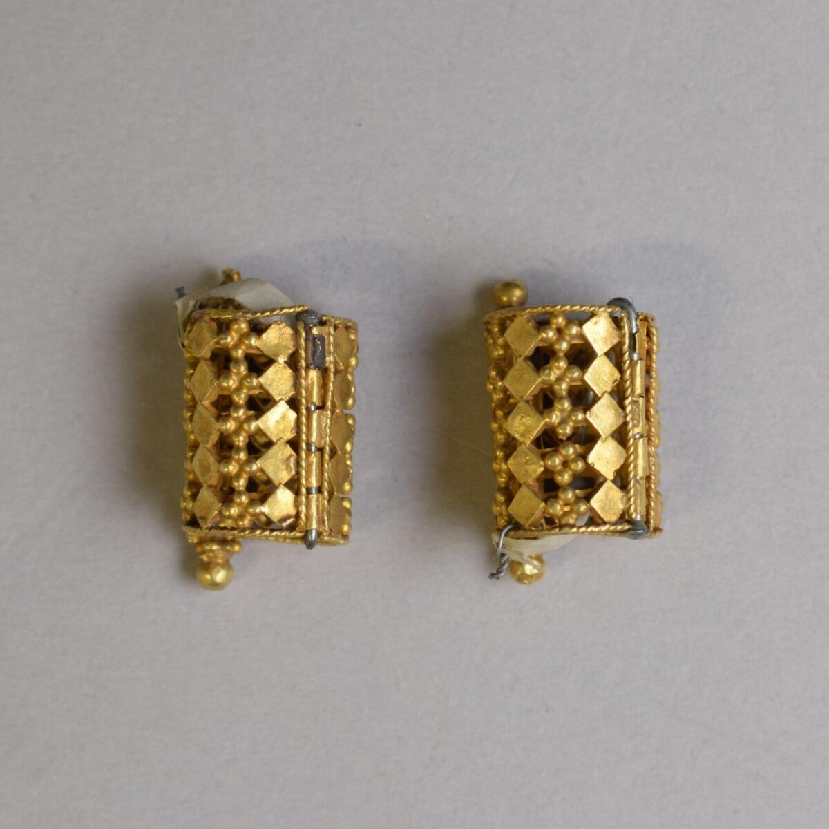 Earring