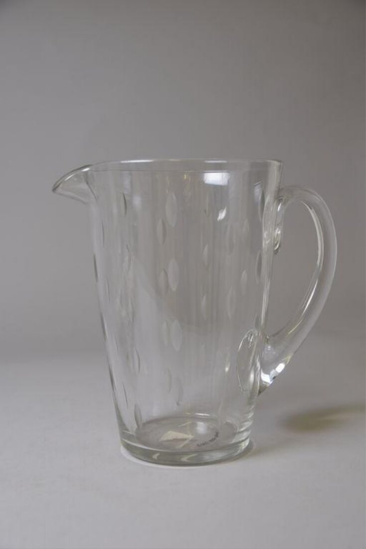 Jug top image