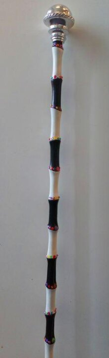 Cane used by Willy Wonka in Charlie and the Chocolate Factory thumbnail 1