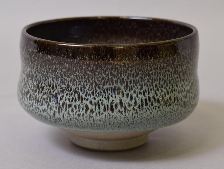 Tea Bowl top image