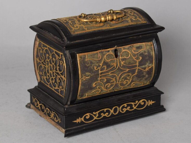 Casket top image