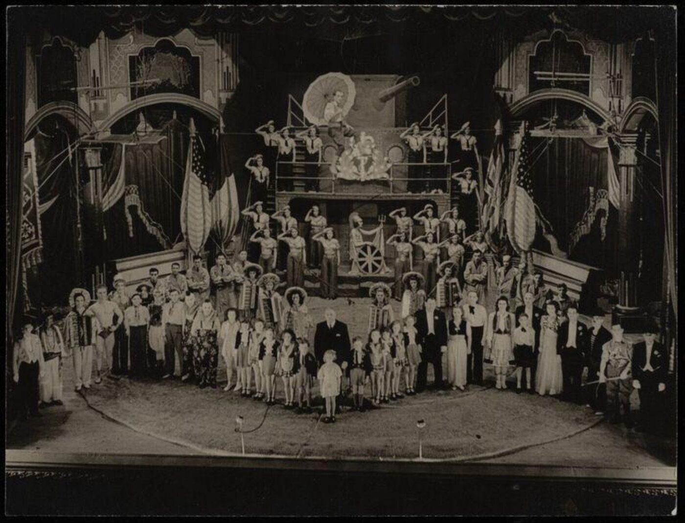 Hinde, John Wilfrid, Reco's Circus