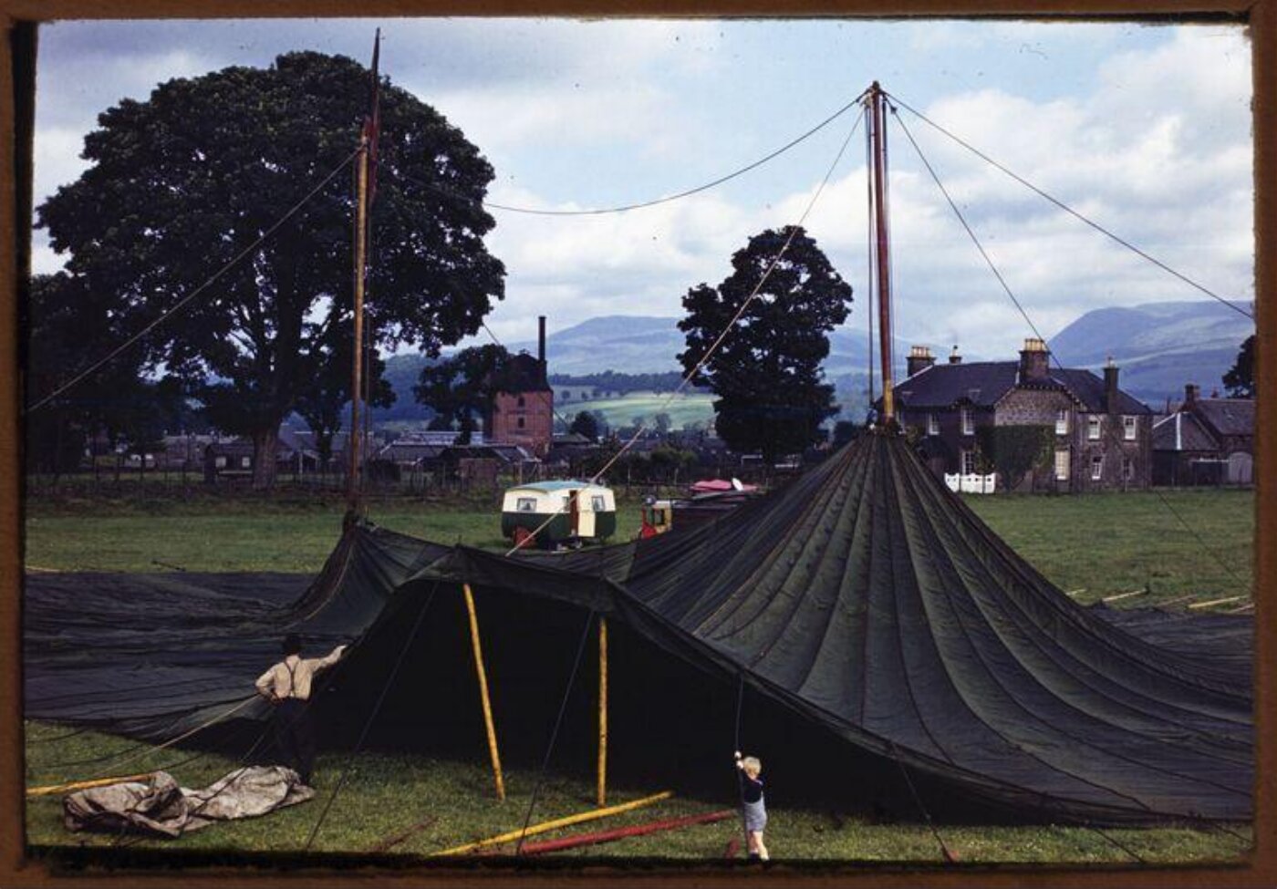 Hinde, John Wilfrid, view of a big top being erected