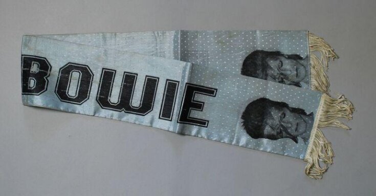 David Bowie scarf top image