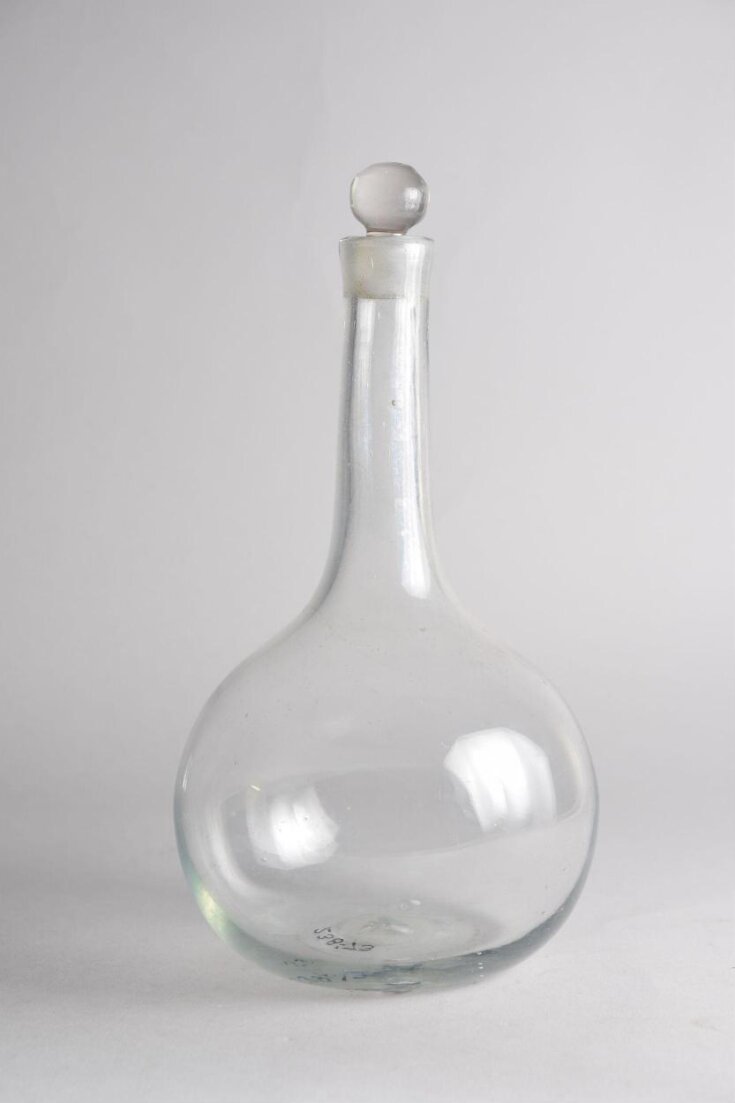 Decanter and Stopper top image