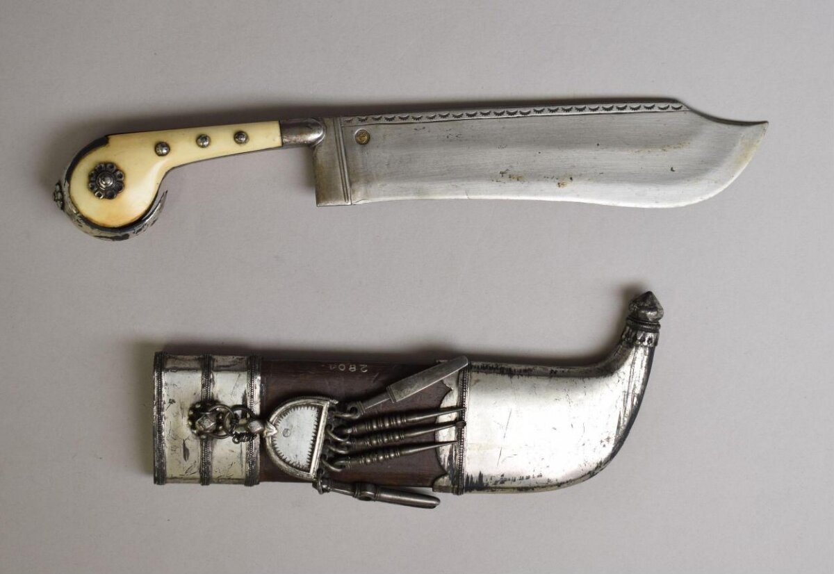 Dagger and sheath, Unknown · Hyderabad