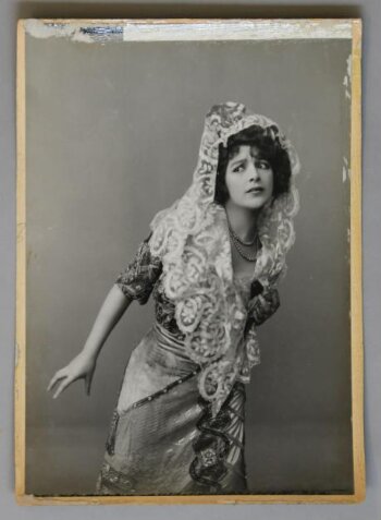 Maria La Bella in 'Carmen'