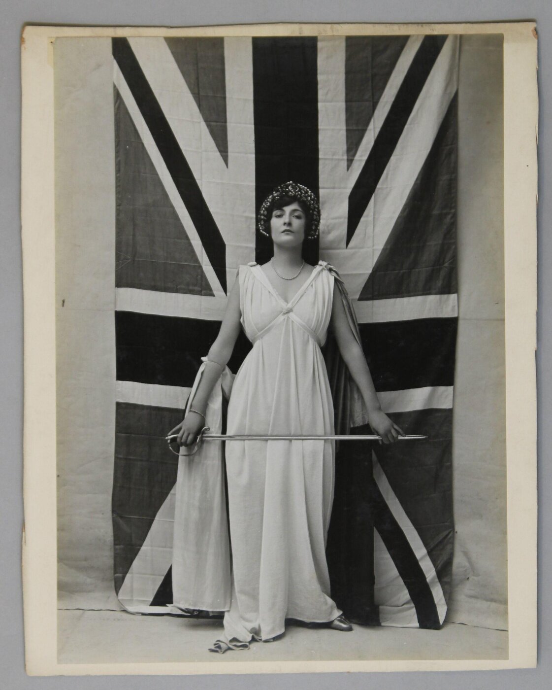 Unknown, Britannia's Realm