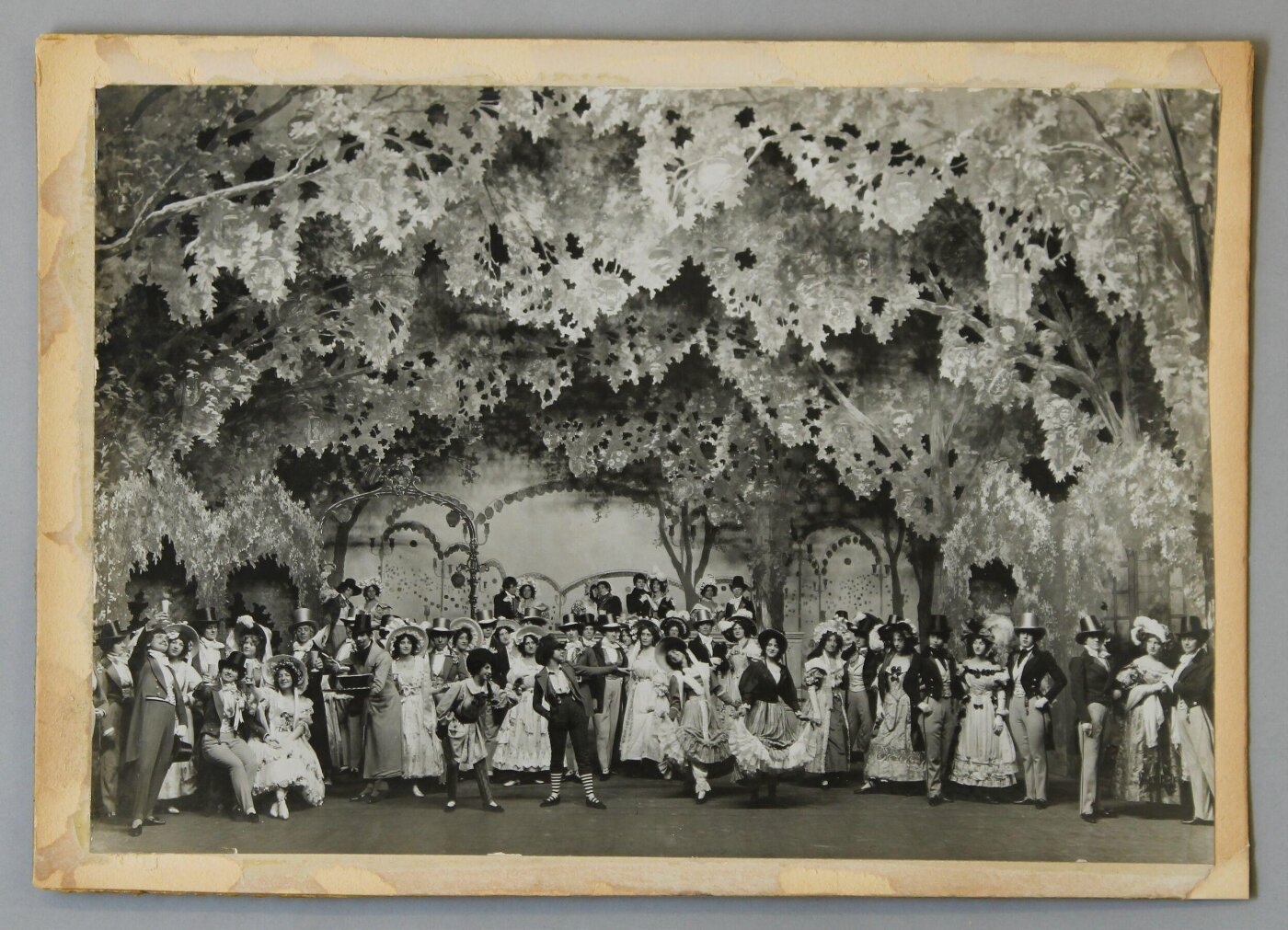 Unknown, Scene III of the ballet '1830'