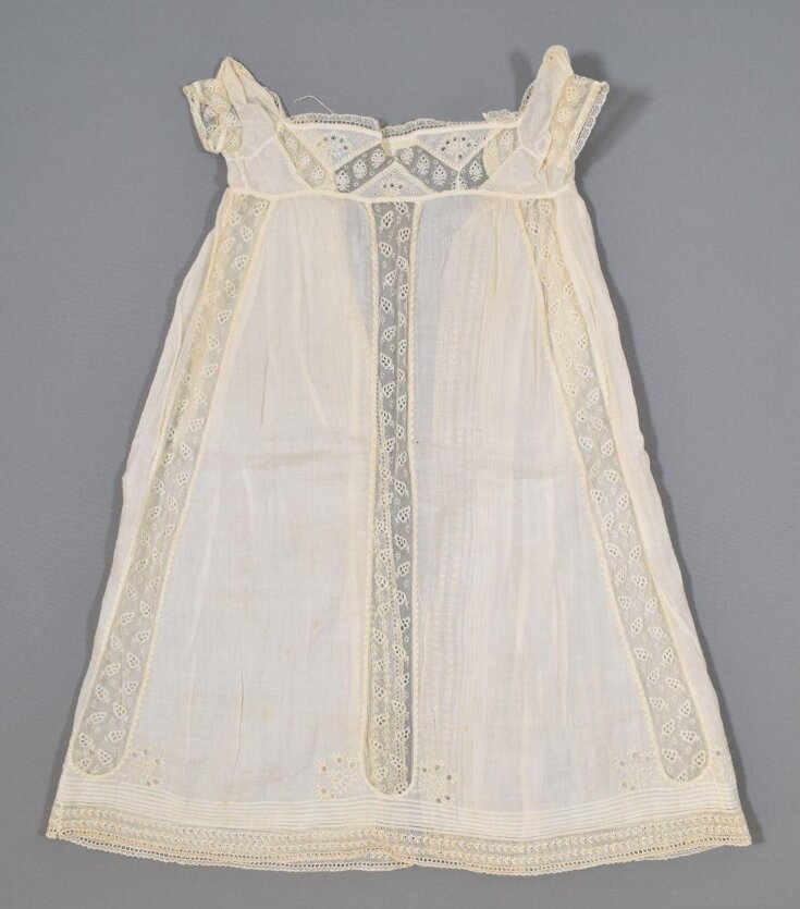 Robe | V&A Explore The Collections