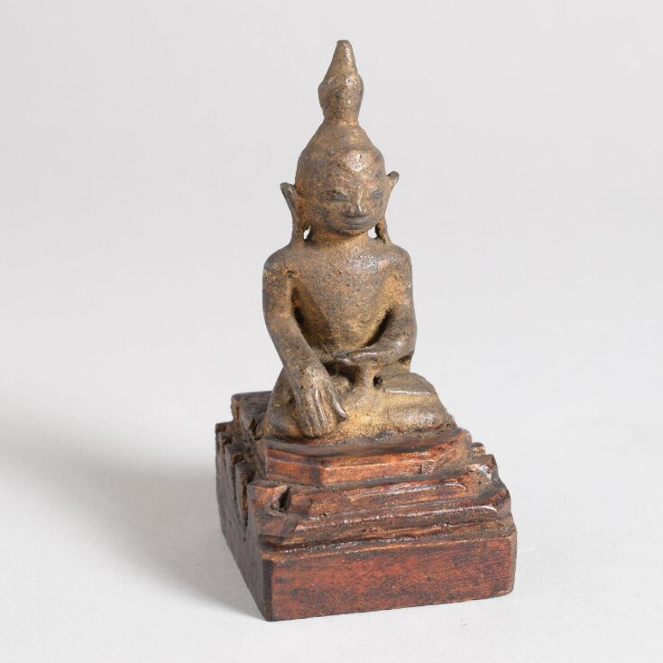 Seated Buddha top image