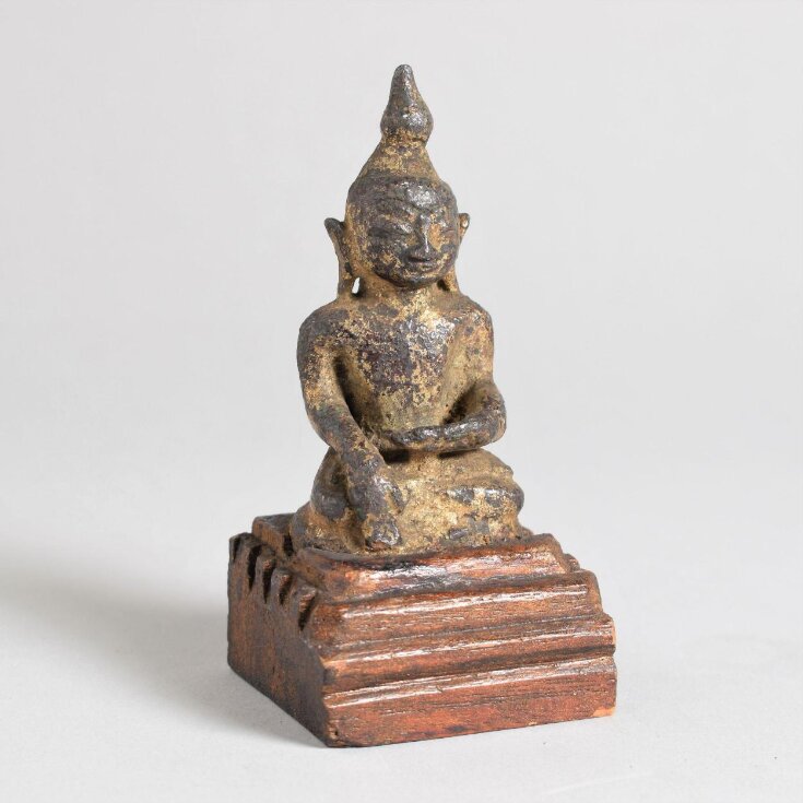 Seated Buddha top image