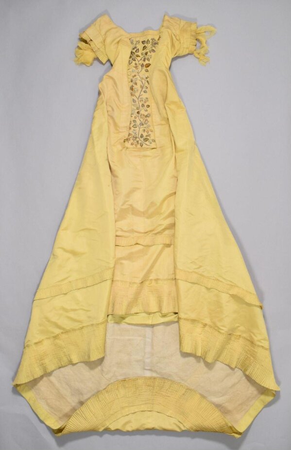 Evening Dress V&A Explore The Collections