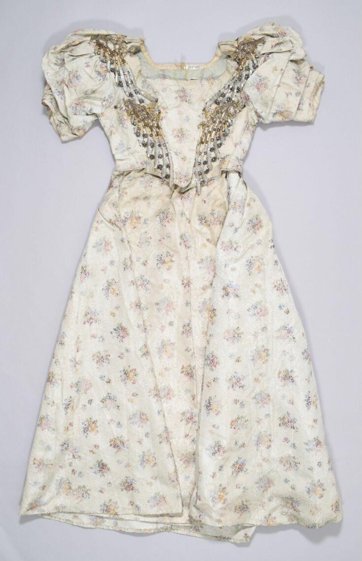 AVELINORAH – ELEGANT DRESS WITH VINTAGE CHARM main image 1