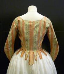 Bodice thumbnail 1