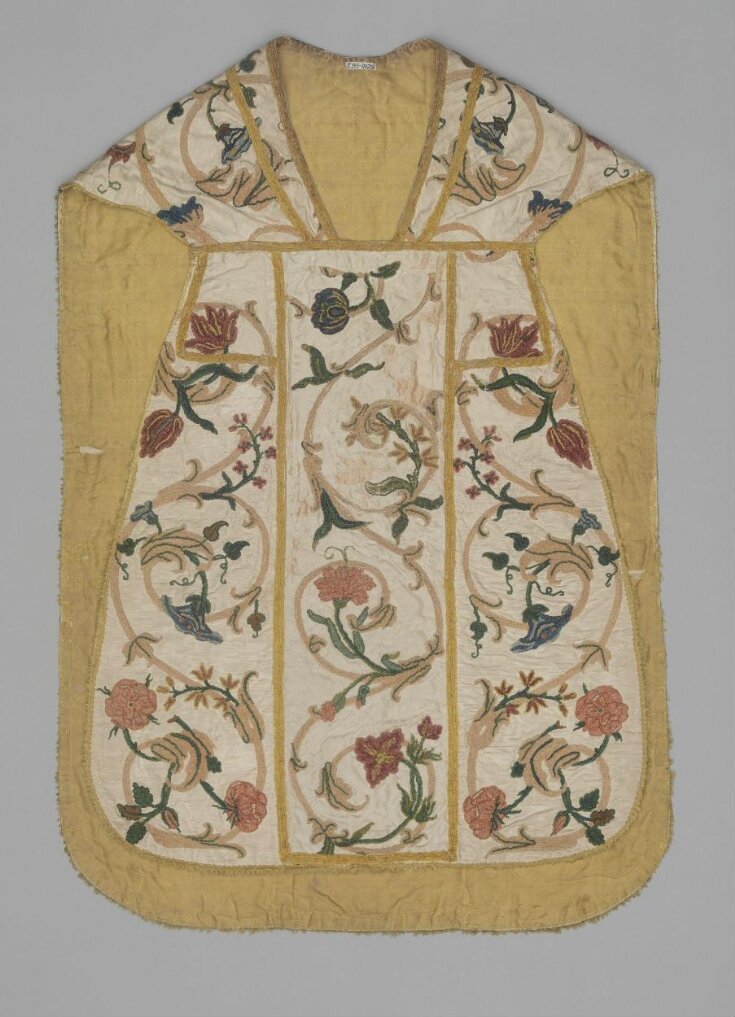 Vestment top image