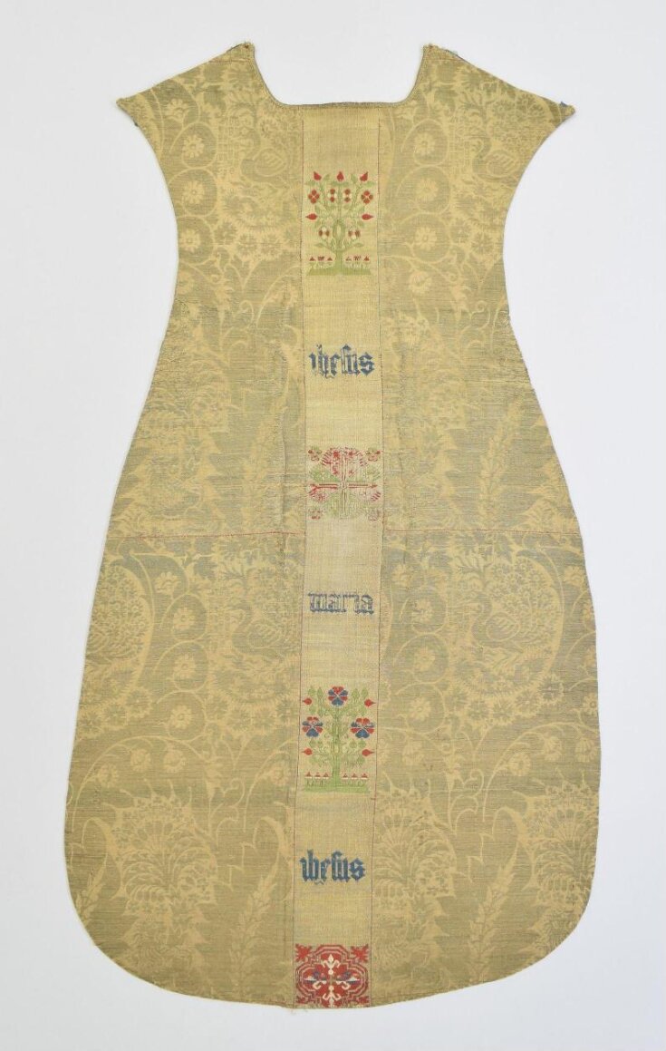 Chasuble top image