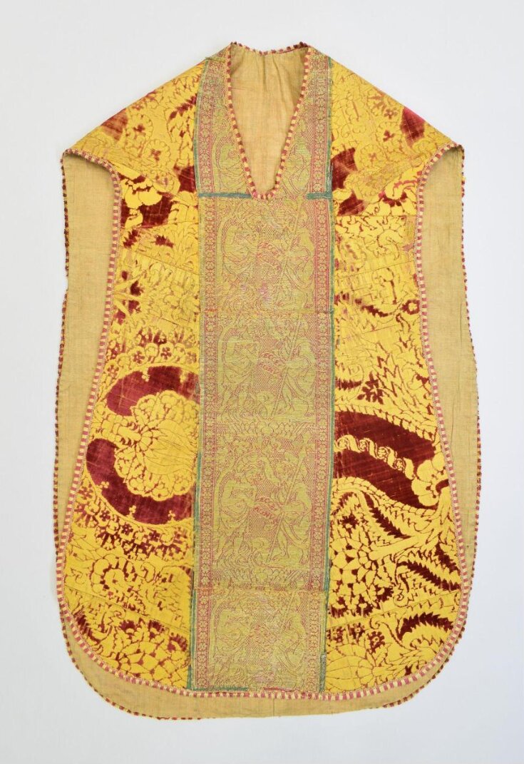 Chasuble top image